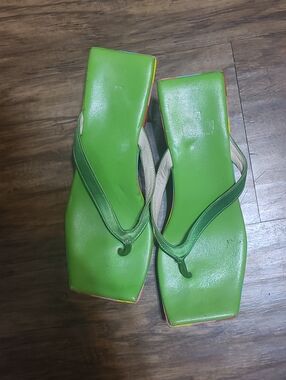 VIntage Fendi sandals Sz 5